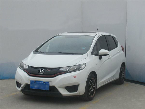 Honda Fit 2016 1.5L SES CVT sunroof Version