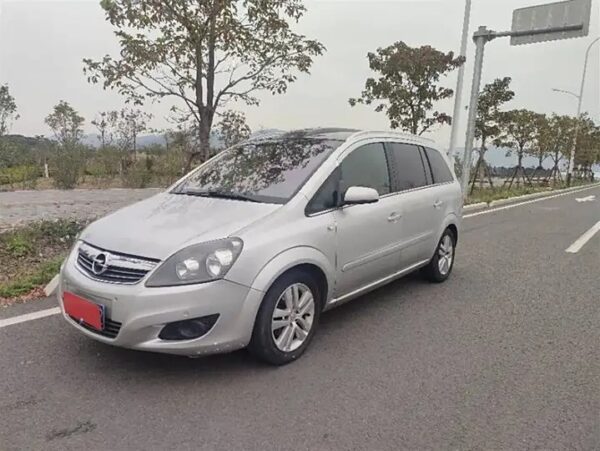 The used car 2010 Opel Zafira 1.8L Automatic for sale