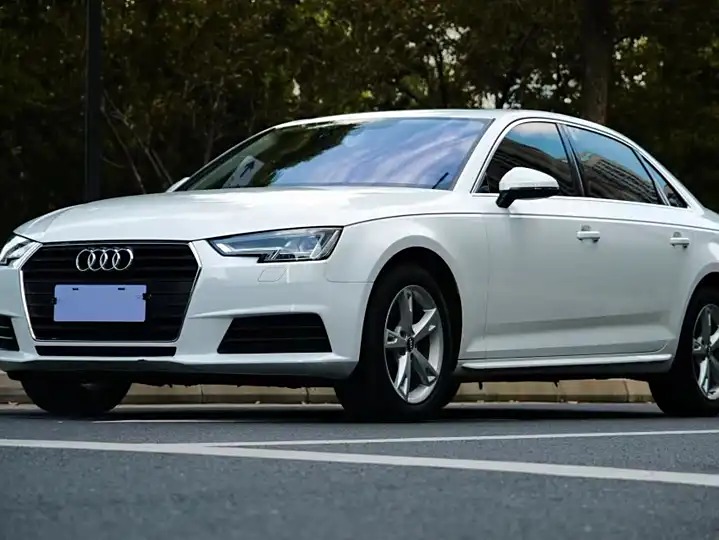 2017 Audi A4L 40 2L TFSI