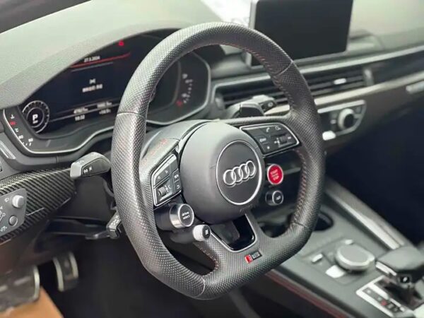 Audi RS 4