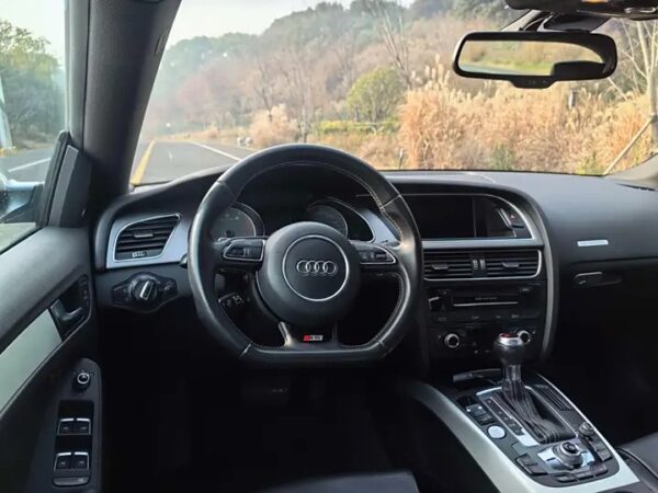 Audi S5