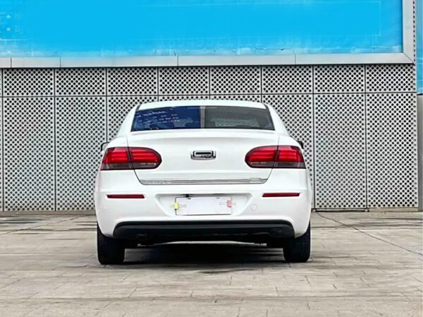 Qoros 3