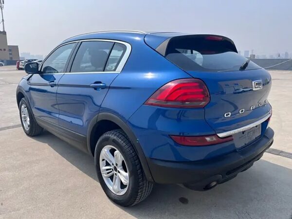 Qoros 5