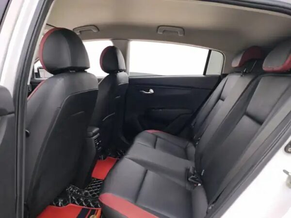 Kia KX CROSS