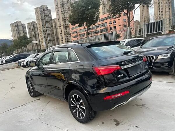 Zotye SR7