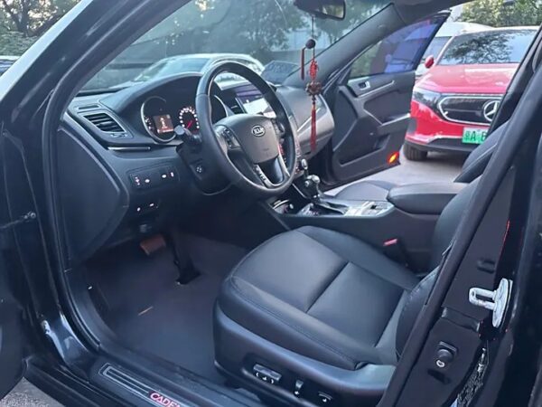 kia cadenza