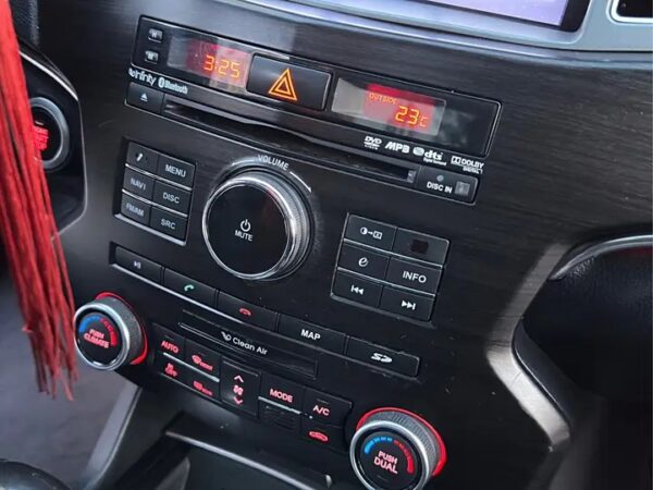 kia cadenza