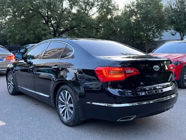 kia cadenza