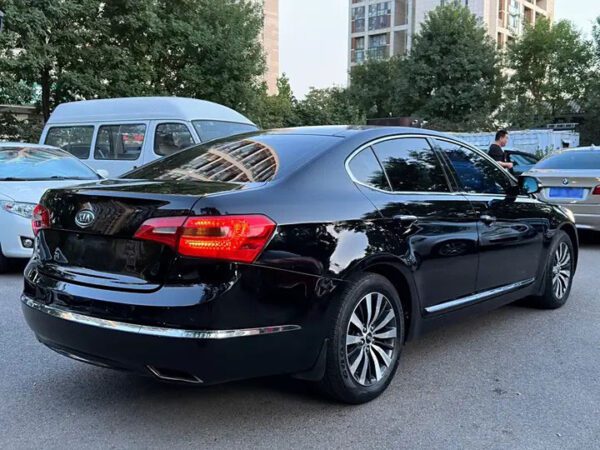 kia cadenza