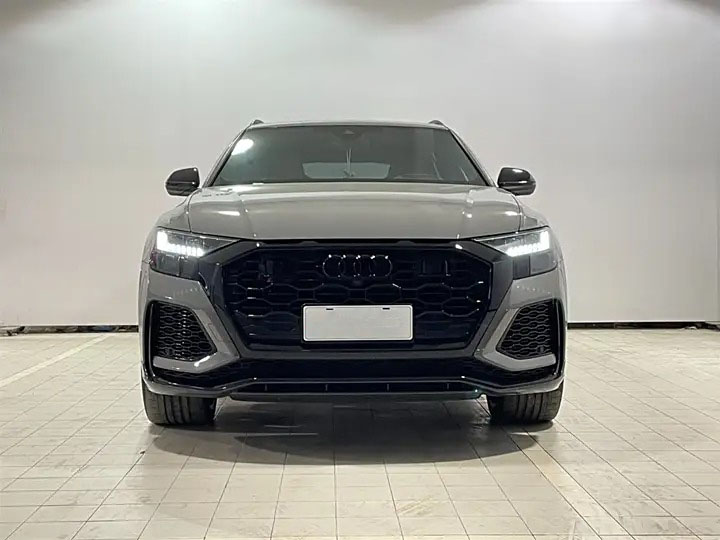 2022 Audi RS Q8 4L