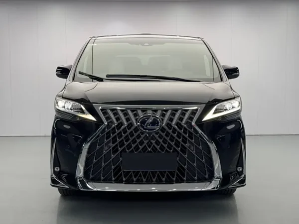 Lexus LM