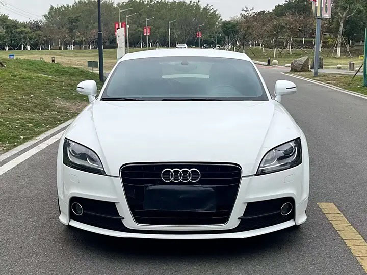 2014 Audi TT 2L Coupe 45 TFSI