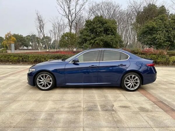 Alfa Romeo Giulia