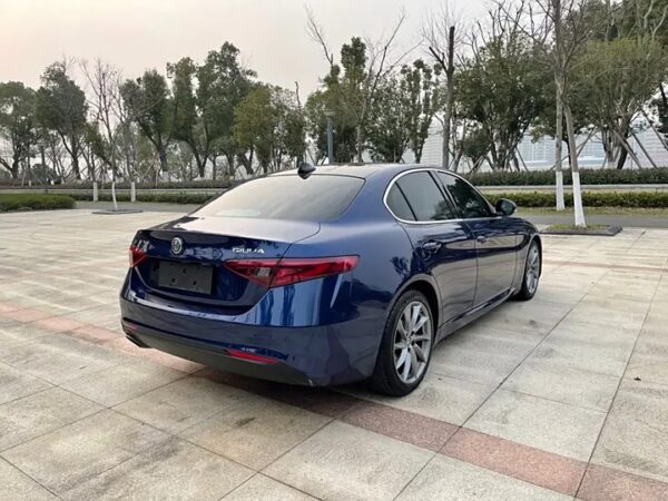 Alfa Romeo Giulia