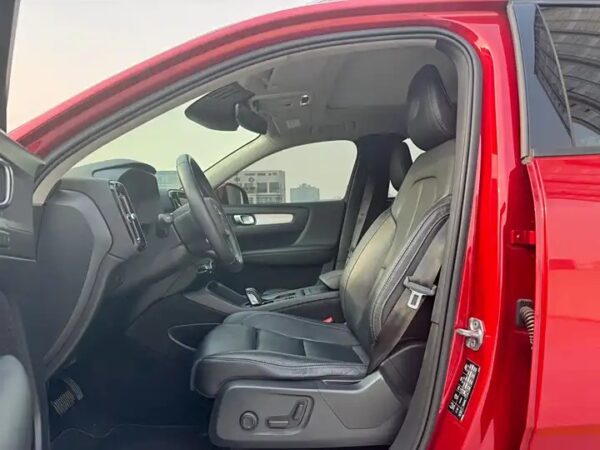 Volvo XC40 IMP