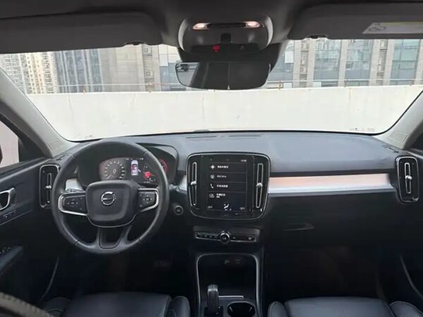 Volvo XC40 IMP