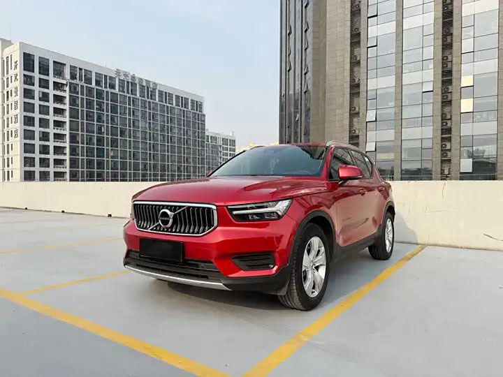 2022 Volvo XC40 IMP T4 4WD