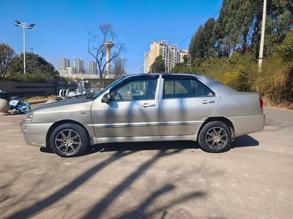 Chery Bannercloud2