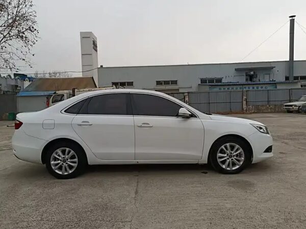 chery arrizo7e