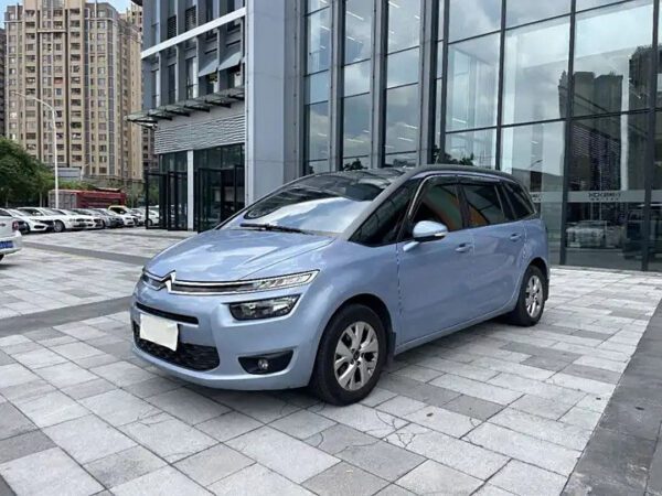 The Used car 2015 Blue Citroen C4 Picasso for sale.