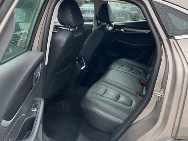Borgward BX6