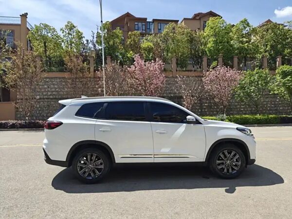 Chery Tiggo8