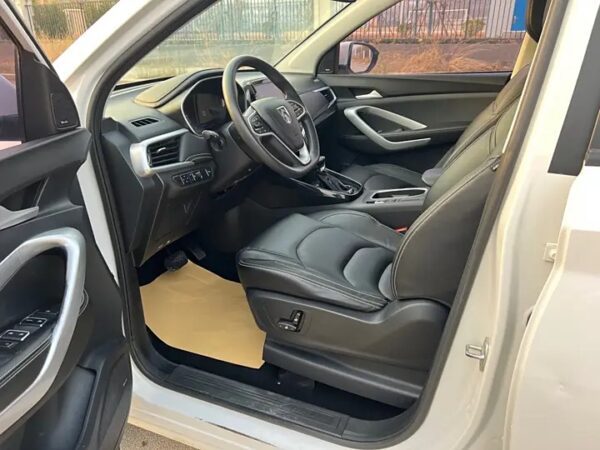 BAOJUN 530