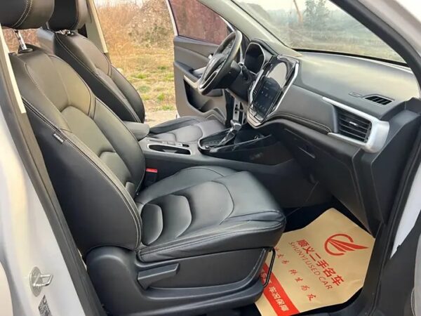 BAOJUN 530