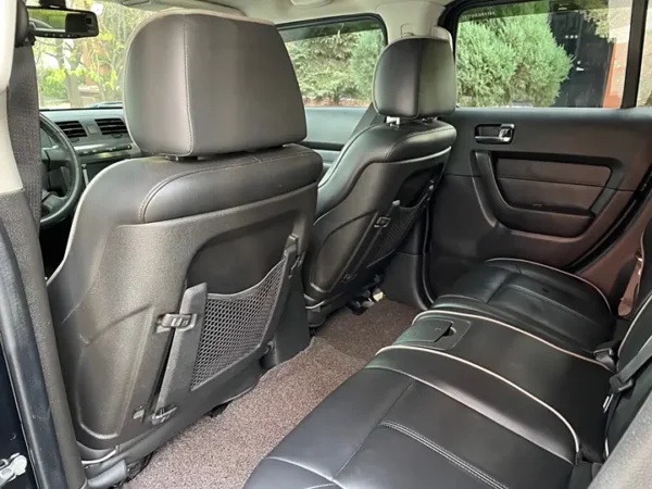 Hummer H3
