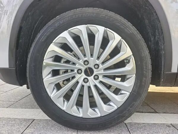 Exeed TXL