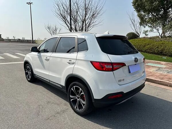 Faw Xenia R7