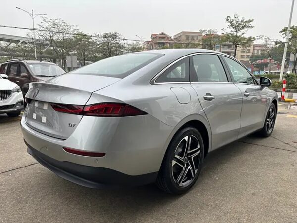 Roewe D7