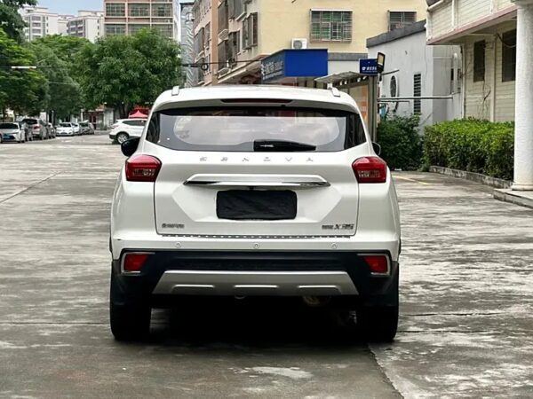 BAIC Senova X35