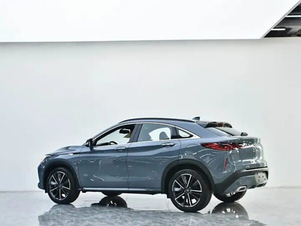 Infiniti QX55