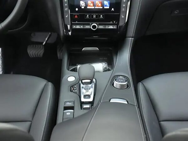 Infiniti QX55