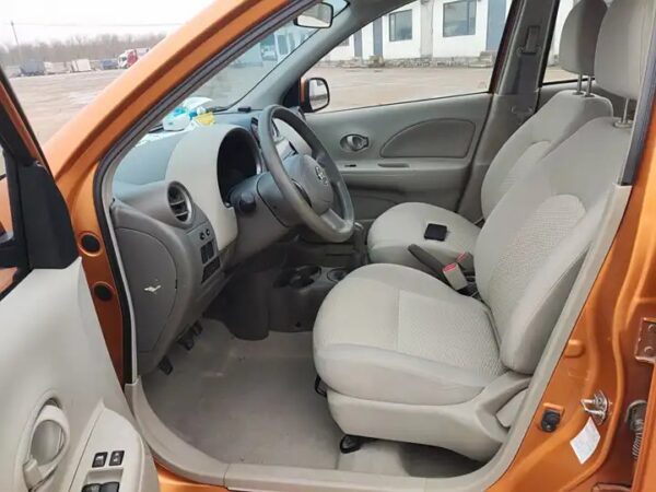 nissan march