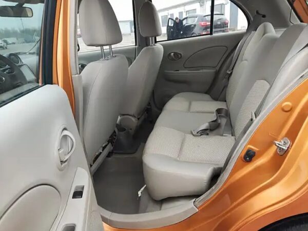 nissan march