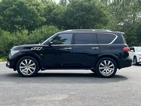 Infiniti QX80