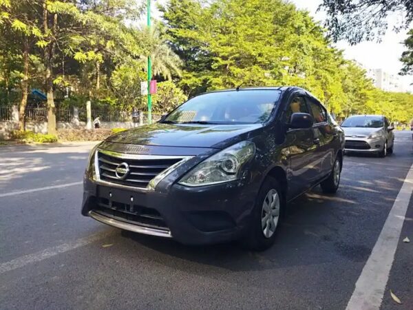 nissan sunny