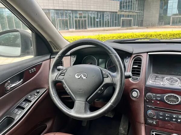 Infiniti EX