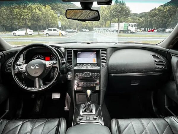 Infiniti FX