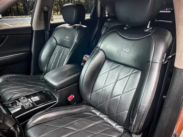 Infiniti FX