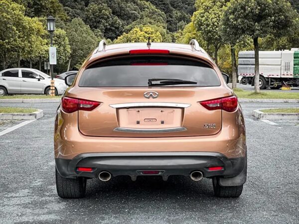 Infiniti FX