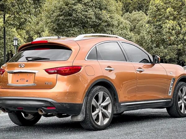 Infiniti FX