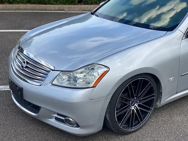 Nissan fuga