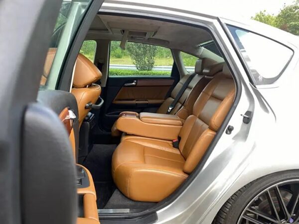 Nissan fuga