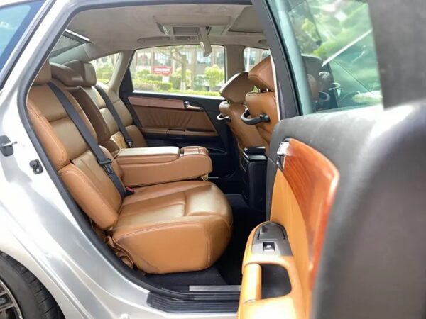 Nissan fuga