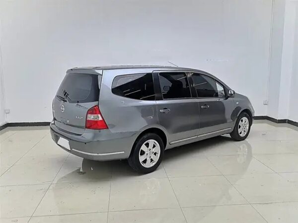 Nissan Livina Geniss