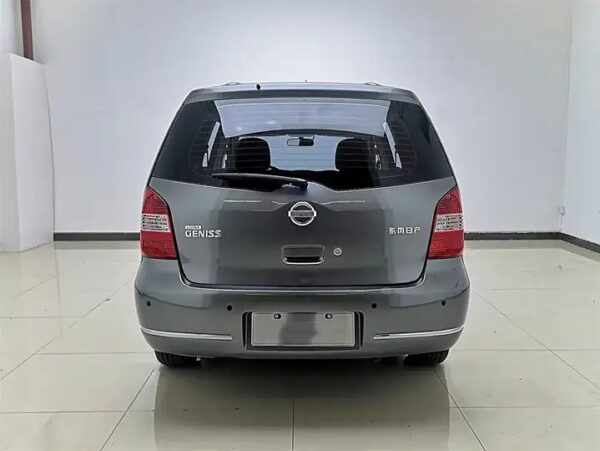 Nissan Livina Geniss