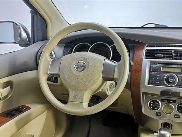 Nissan Livina Geniss